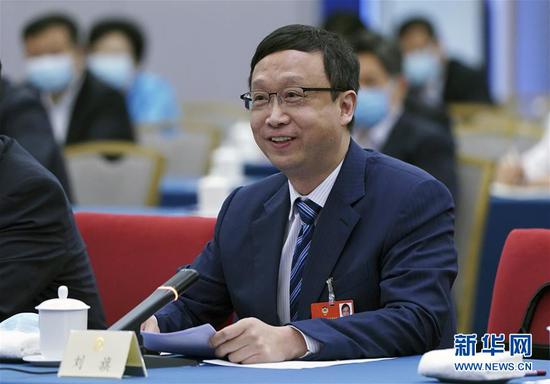  5月23日，全國(guó)政協(xié)委員劉旗在政協(xié)聯(lián)組會(huì)上發(fā)言。新華社記者 謝環(huán)馳 攝